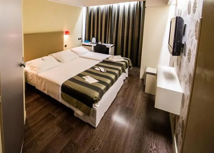 Отель Tor Vergata 4*