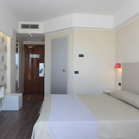 Otel Tor Vergata 4*