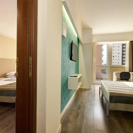 Otel Tor Vergata 4*