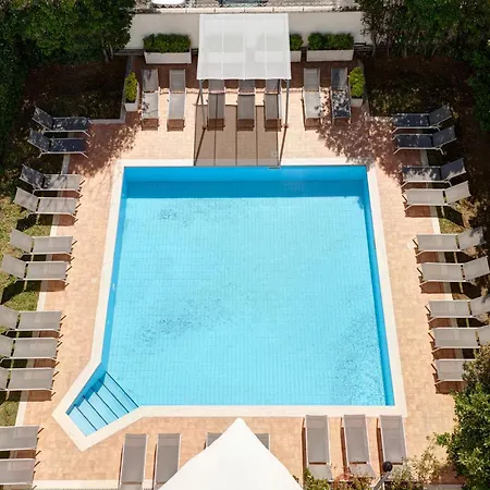 Otel Tor Vergata 4*