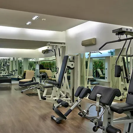 Tor Vergata Otel 4*