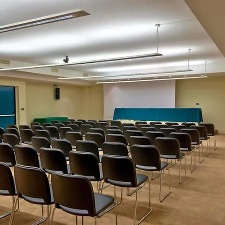 Tor Vergata Отель Рим