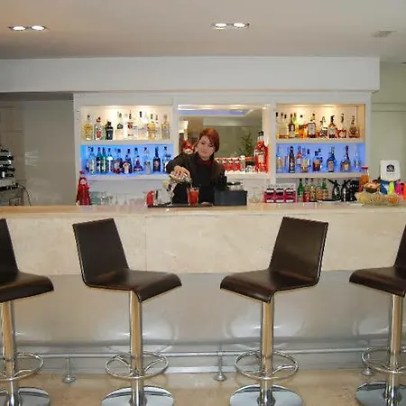 Hotel Tor Vergata 4*